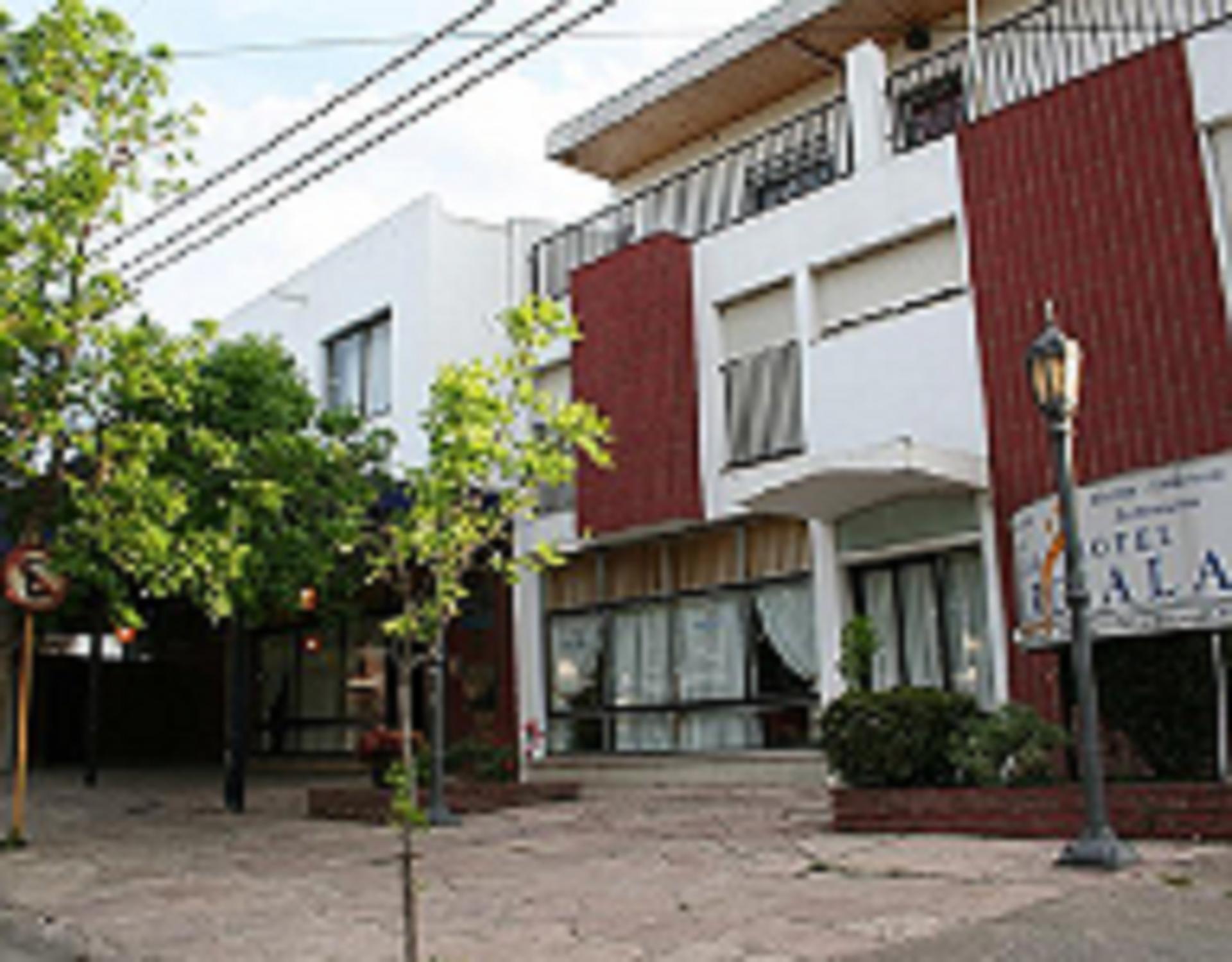 Hotel Marciala Villa Carlos Paz Dış mekan fotoğraf